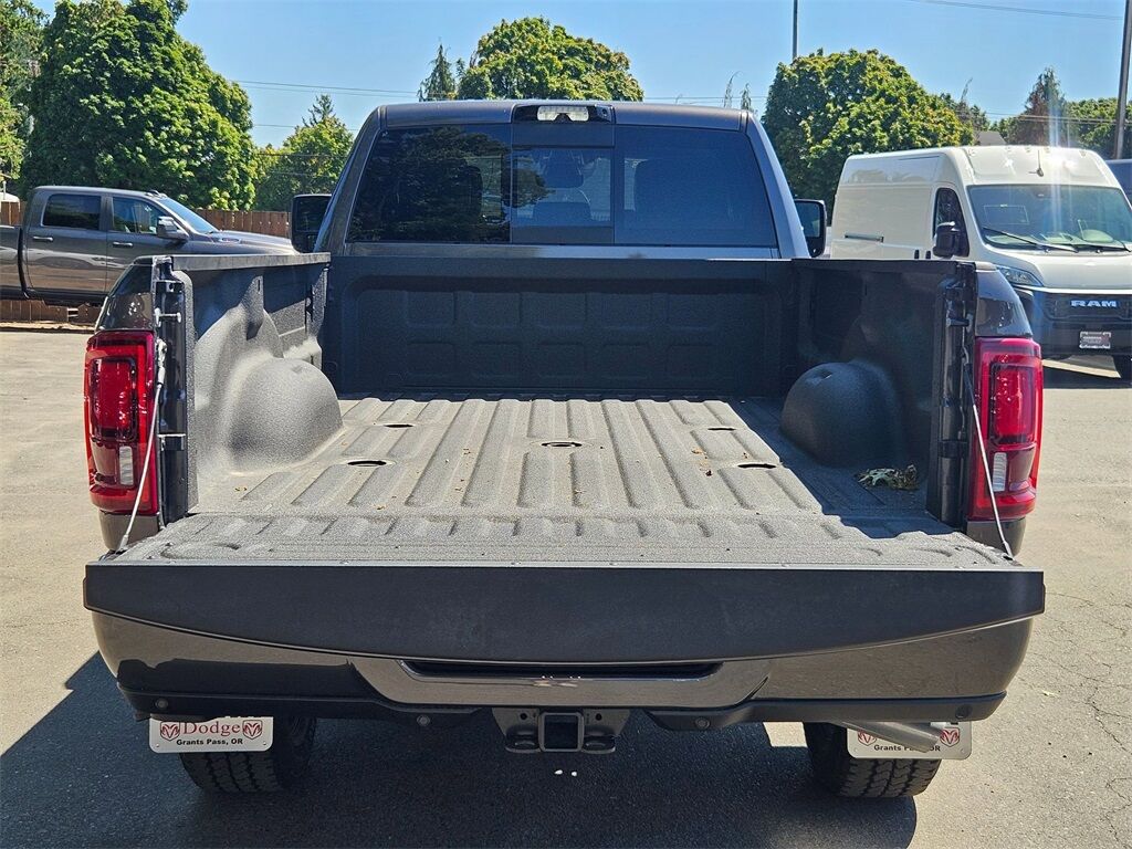 2025 Ram 3500 Laramie Gresham OR