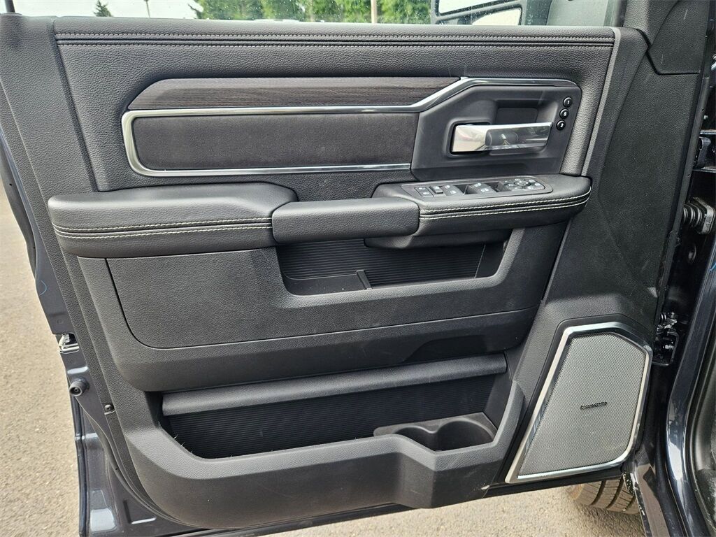 2025 Ram 3500 Laramie Gresham OR