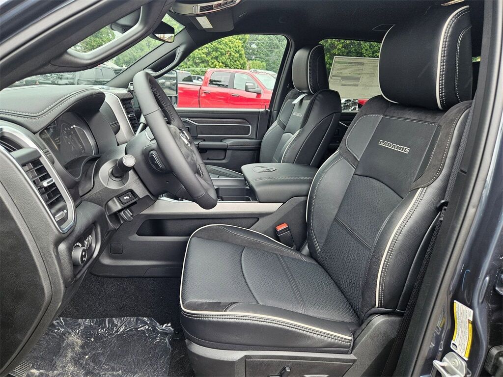 2025 Ram 3500 Laramie Gresham OR