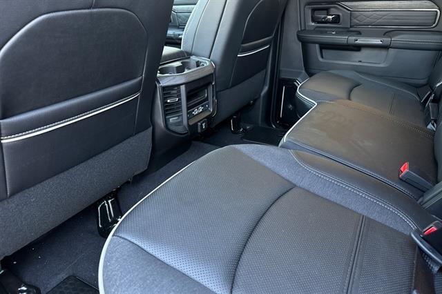 2025 Ram 3500 Limited Crew Cab 4x4 6&apos;4&quot; Box Morgan Hill CA