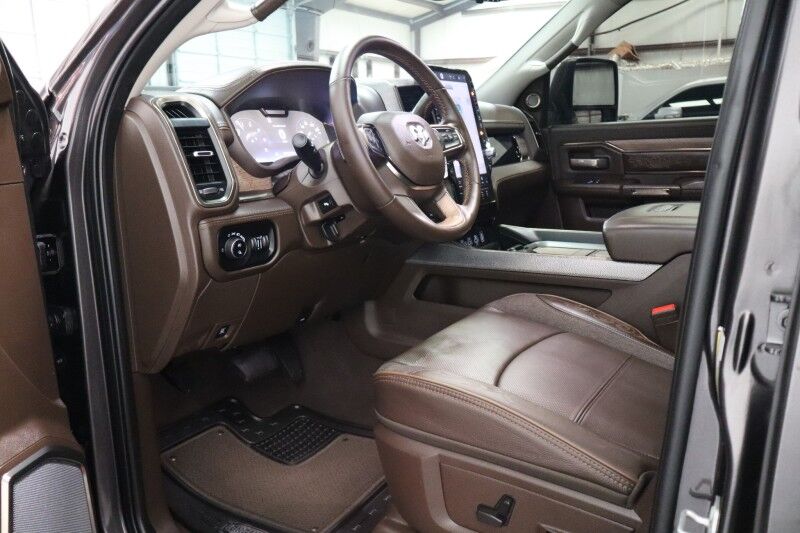 2025 Ram 3500 Limited Longhorn Mega Cab Ram Box 6.7L Diesel GPS Ca Arlington TX