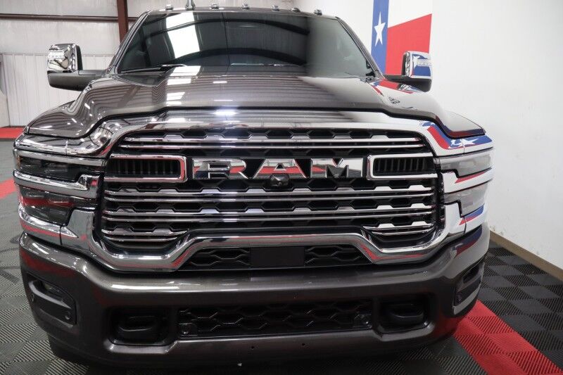 2025 Ram 3500 Limited Longhorn Mega Cab Ram Box 6.7L Diesel GPS Ca Arlington TX