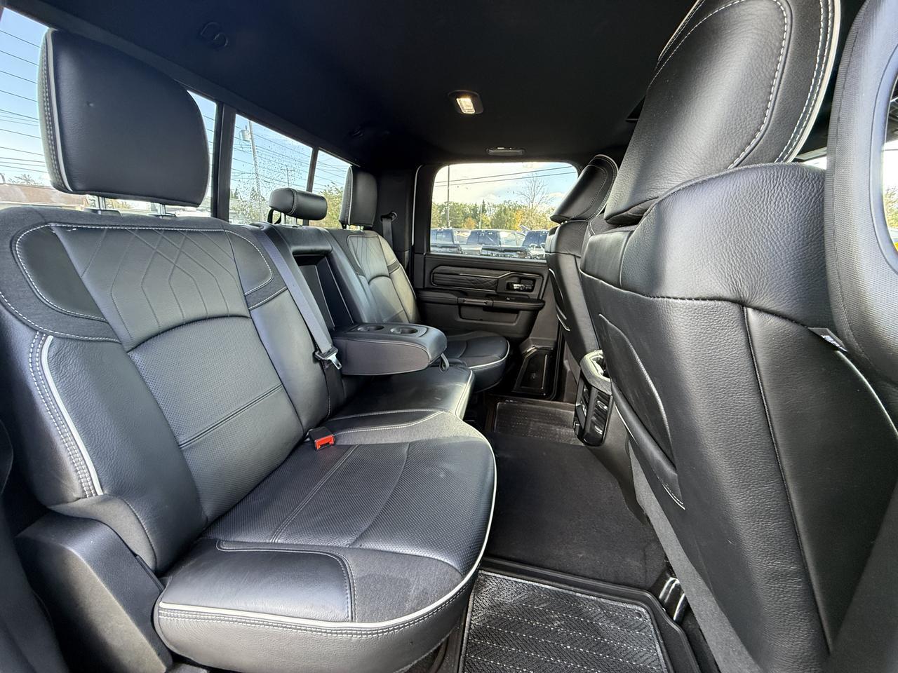 2025 Ram 3500 Limited Rig Ready RAM Crew Cab 4x4 | Cummins Diesel | Low KMs | Black Leather | NAV | 5th Wheel Prep Redwater AB