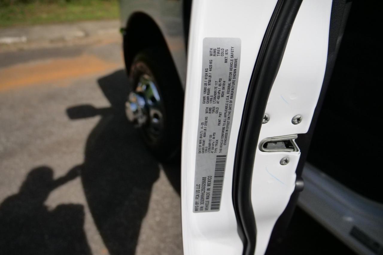 2025 Ram 3500 Lone Star 4X4 / DRW / HO Turbo Diesel / Long Box! Lincolnton NC