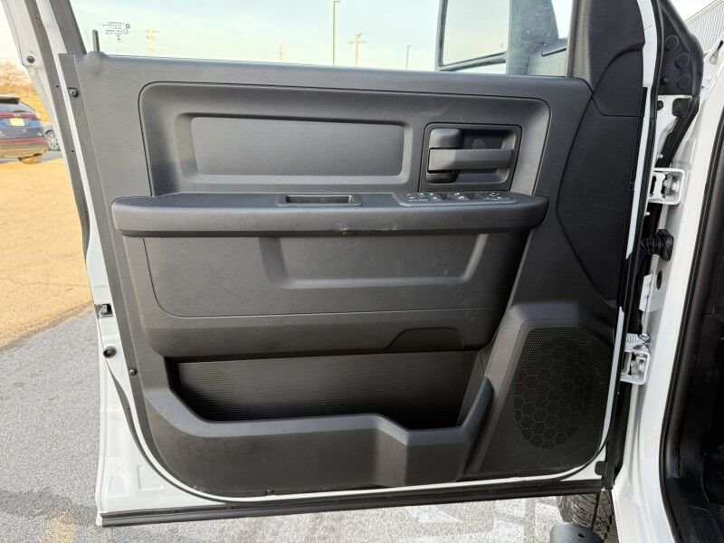 2025 Ram 3500 SRW 4x4 Cab & Chassis Tradesman Collinsville OK