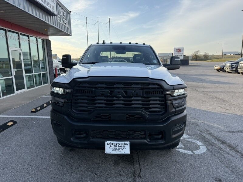 2025 Ram 3500 SRW 4x4 Cab & Chassis Tradesman Collinsville OK