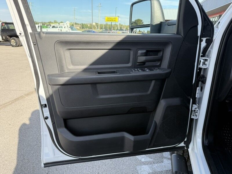 2025 Ram 3500 SRW 4x4 Utility Tradesman Collinsville OK