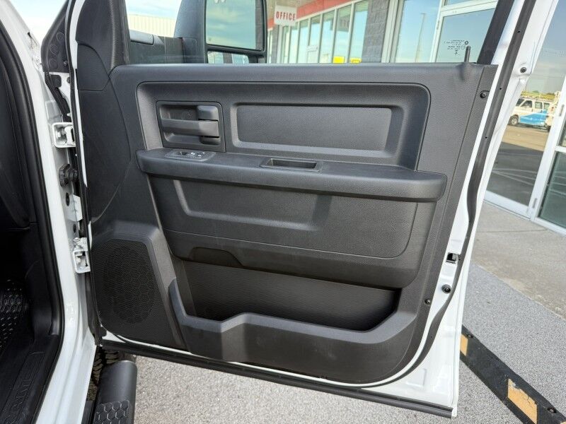 2025 Ram 3500 SRW 4x4 Utility Tradesman Collinsville OK