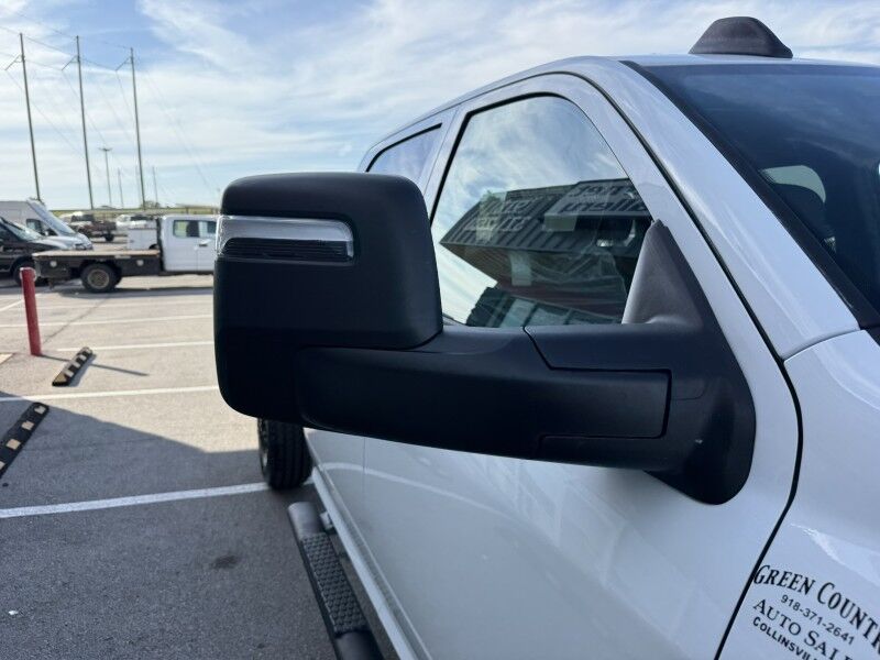 2025 Ram 3500 SRW 4x4 Utility Tradesman Collinsville OK