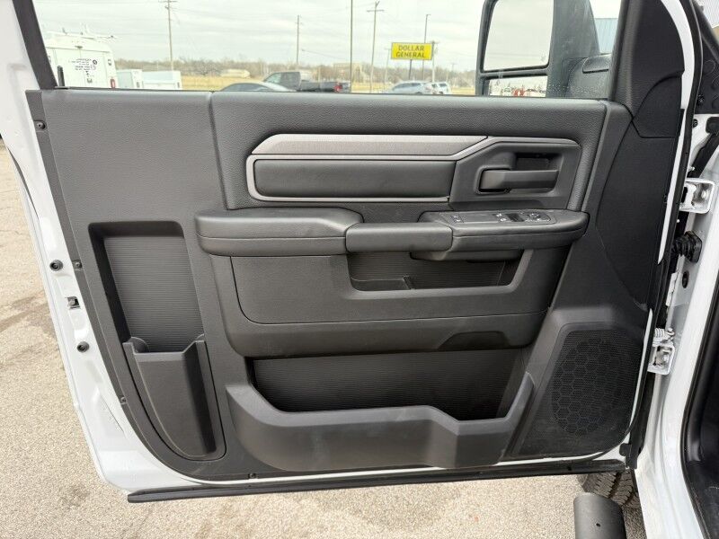 2025 Ram 3500 SRW Utility Tradesman Collinsville OK