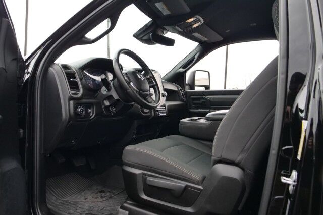 2025 Ram 3500 Tradesman 4X4 / HO Diesel / Level 2 Equipment Group! High Point NC