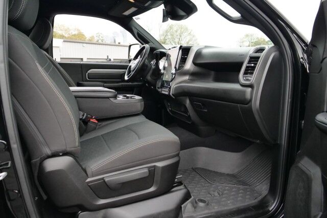 2025 Ram 3500 Tradesman 4X4 / HO Diesel / Level 2 Equipment Group! High Point NC