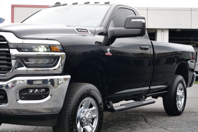 2025 Ram 3500 Tradesman 4X4 / HO Diesel / Level 2 Equipment Group! High Point NC