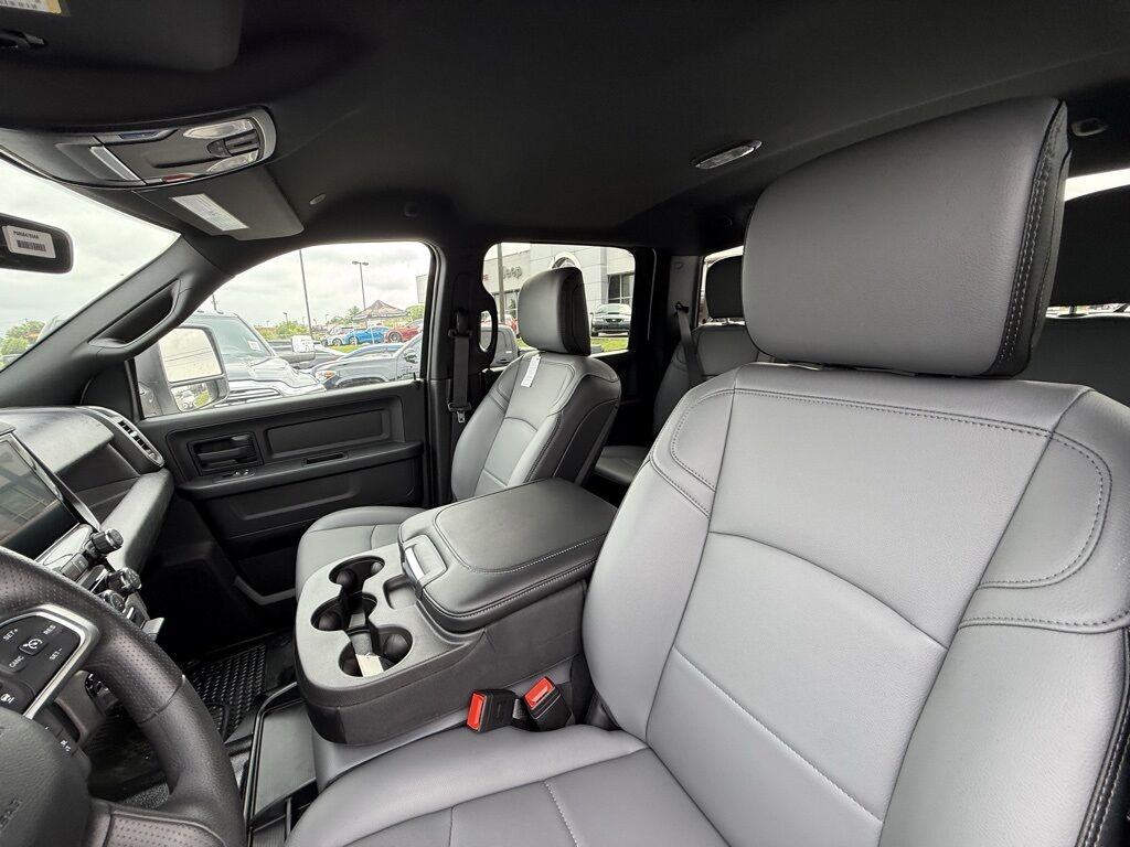2025 Ram 3500 Tradesman Crestwood KY