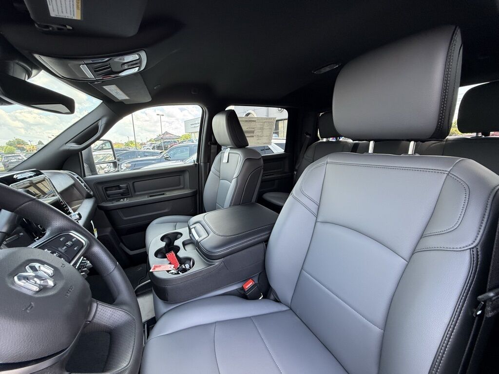 2025 Ram 3500 Tradesman Crestwood KY