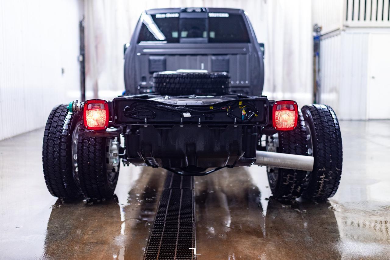 2025 Ram 5500 4x4 Crew Cab & Chassis Big Horn Diesel Leather Nav Red Deer AB