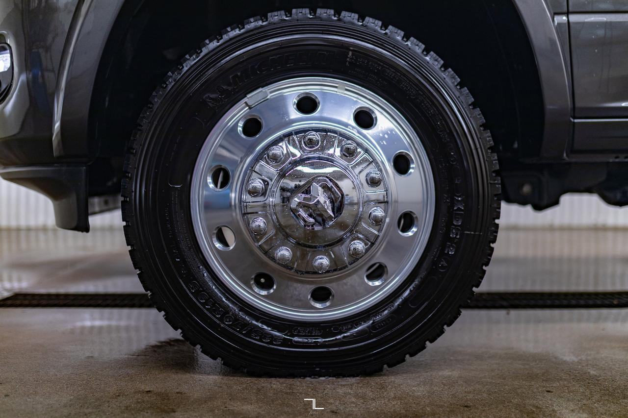 2025 Ram 5500 4x4 Crew Cab & Chassis Big Horn Diesel Leather Nav Red Deer AB