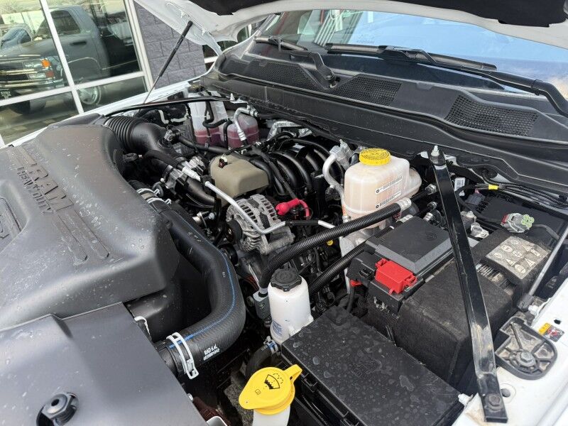 2025 Ram 5500 6.4L V8 4x4 Flatbed 18 MILES! Tradesman Collinsville OK