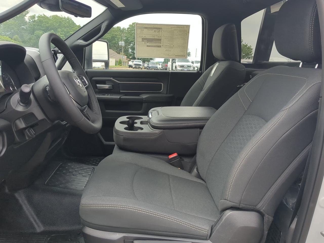 2025 Ram 5500 Chassis Cab Big Horn Appleton WI