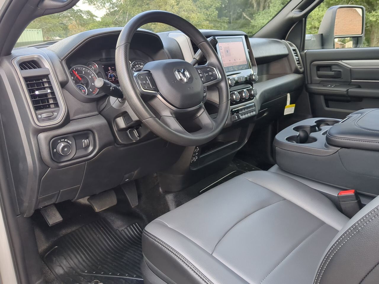 2025 Ram 5500 Chassis Cab Box Truck Winder GA