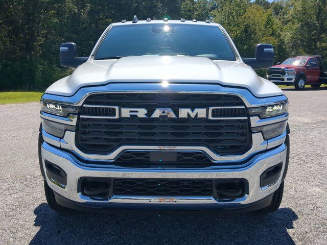 2025 Ram 5500 Chassis Cab Tradesman Winder GA