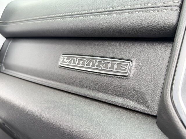 2025 Ram 5500 Laramie 4x4 Crew Cab Jerr-Dan MPL40 Dual Winch Standard Wrecker Truck Miami FL