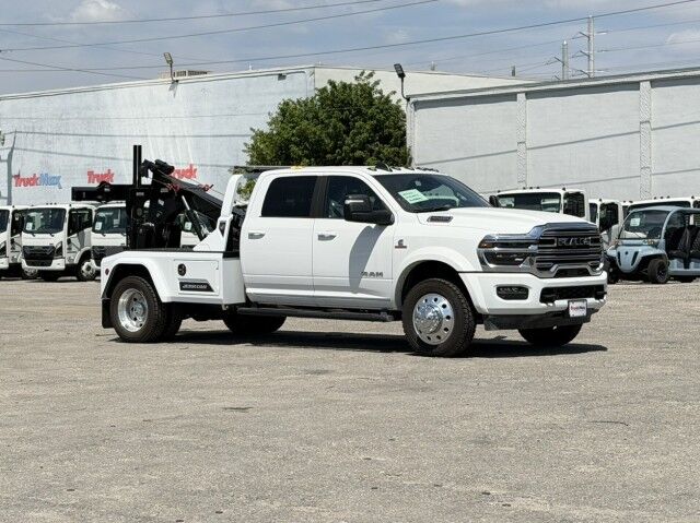 2025 Ram 5500 Laramie Crew Cab 4x4
