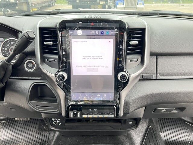 2025 Ram 5500 Laramie Crew Cab 4x4 Jerr-Dan MPL40 Dual Winch Standard Wrecker Truck Miami FL