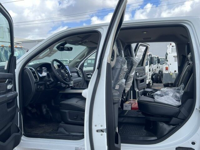 2025 Ram 5500 Laramie Crew Cab 4x4 Jerr-Dan MPL40 Dual Winch Standard Wrecker Truck Miami FL