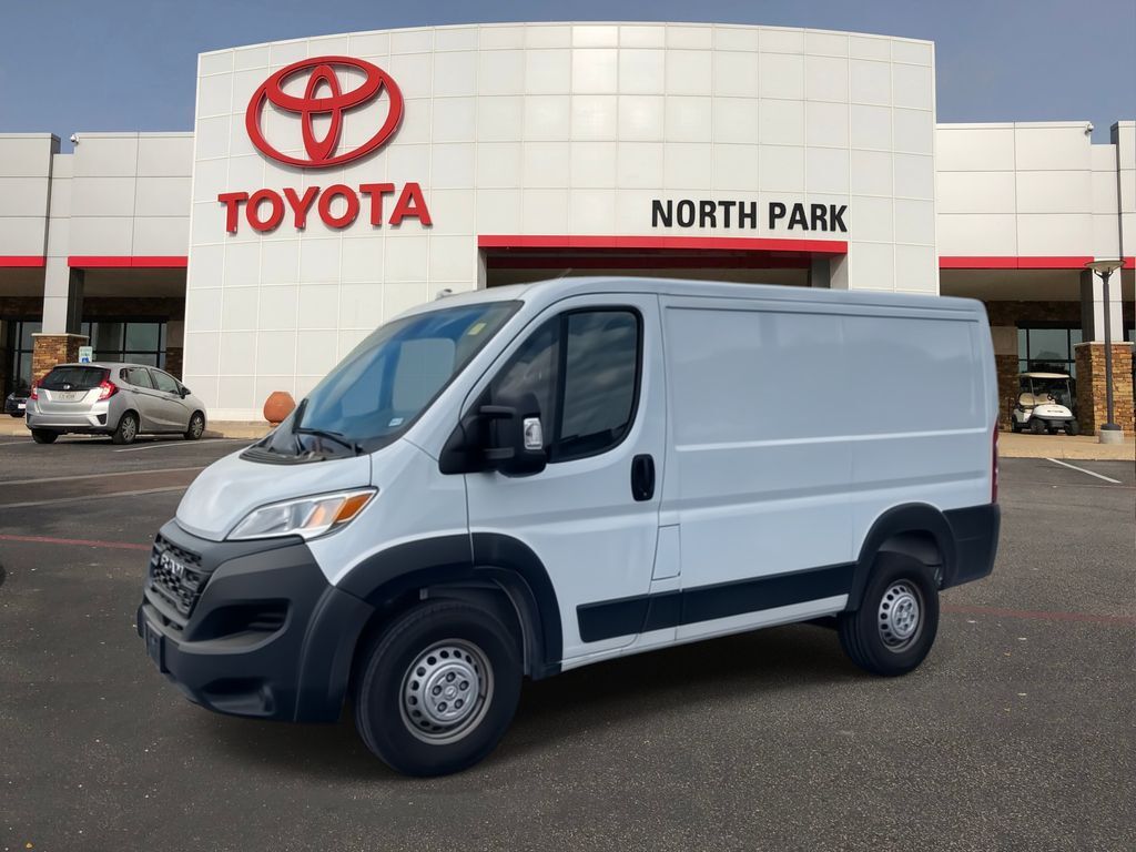 2025 Ram ProMaster 1500 Low Roof
