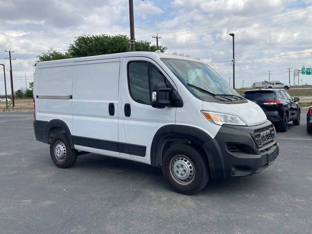 2025 Ram ProMaster 1500 Low Roof