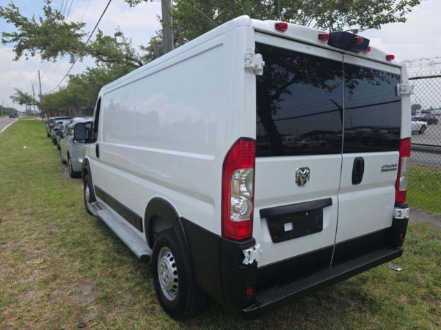 2025 Ram ProMaster 2500 Cargo Van Tradesman Low Roof 136 WB w/Pass Seat