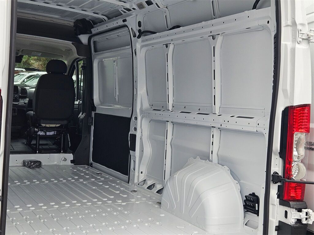 2025 Ram ProMaster 2500 High Roof Gresham OR