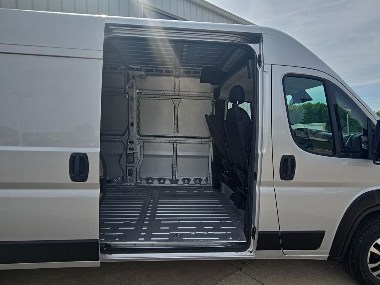 2025 Ram ProMaster 2500 High Roof West Burlington IA