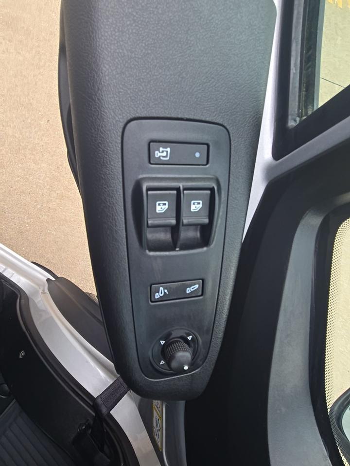 2025 Ram ProMaster 2500 High Roof West Burlington IA