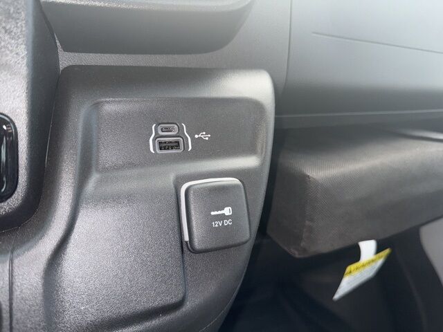 2025 Ram ProMaster 2500 High Roof West Burlington IA 2025 Ram ProMaster 2500 High Roof West Burlington IA