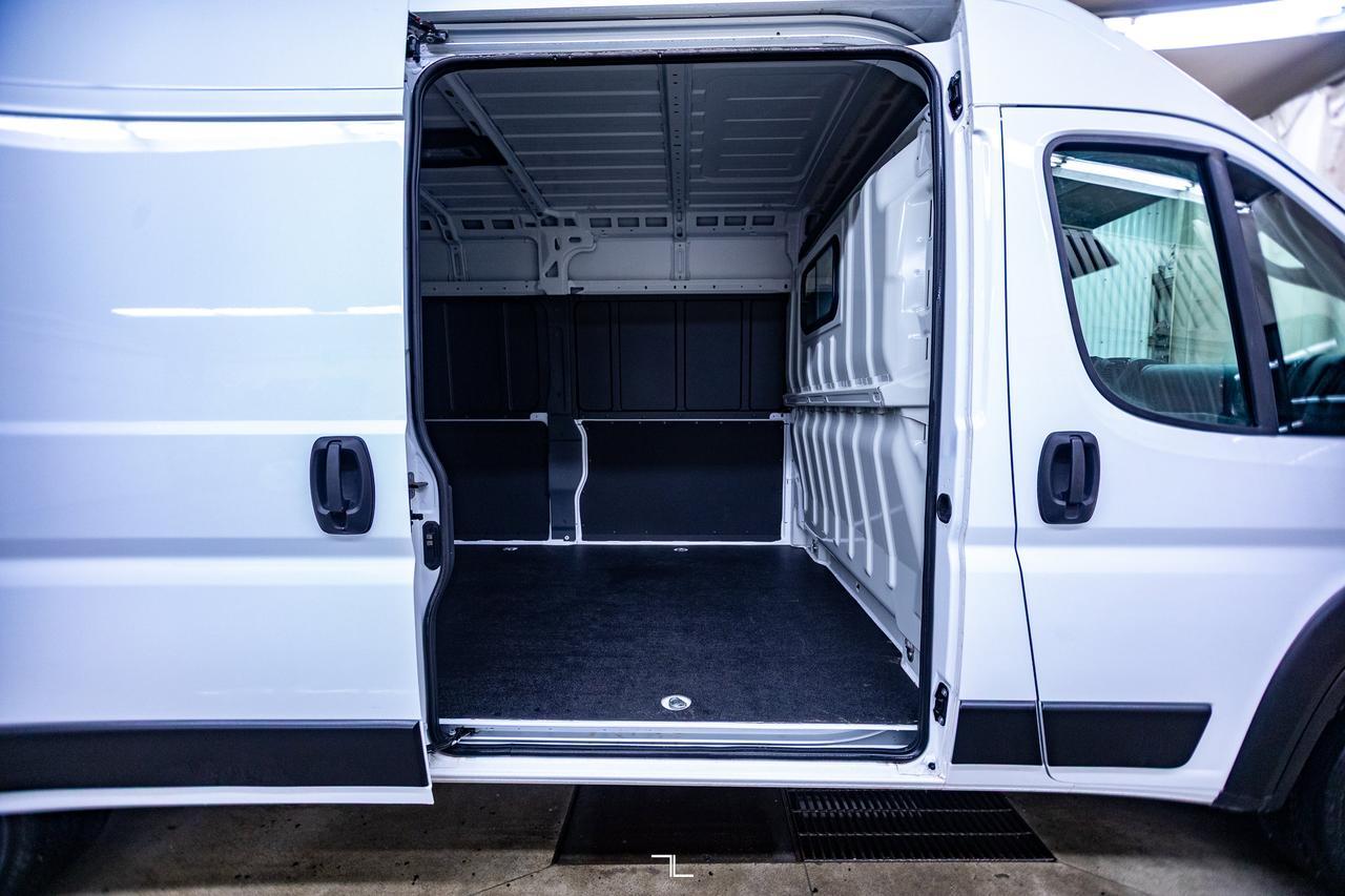 2025 Ram ProMaster 3500 Ext High Rood Tradesman BCam Red Deer AB