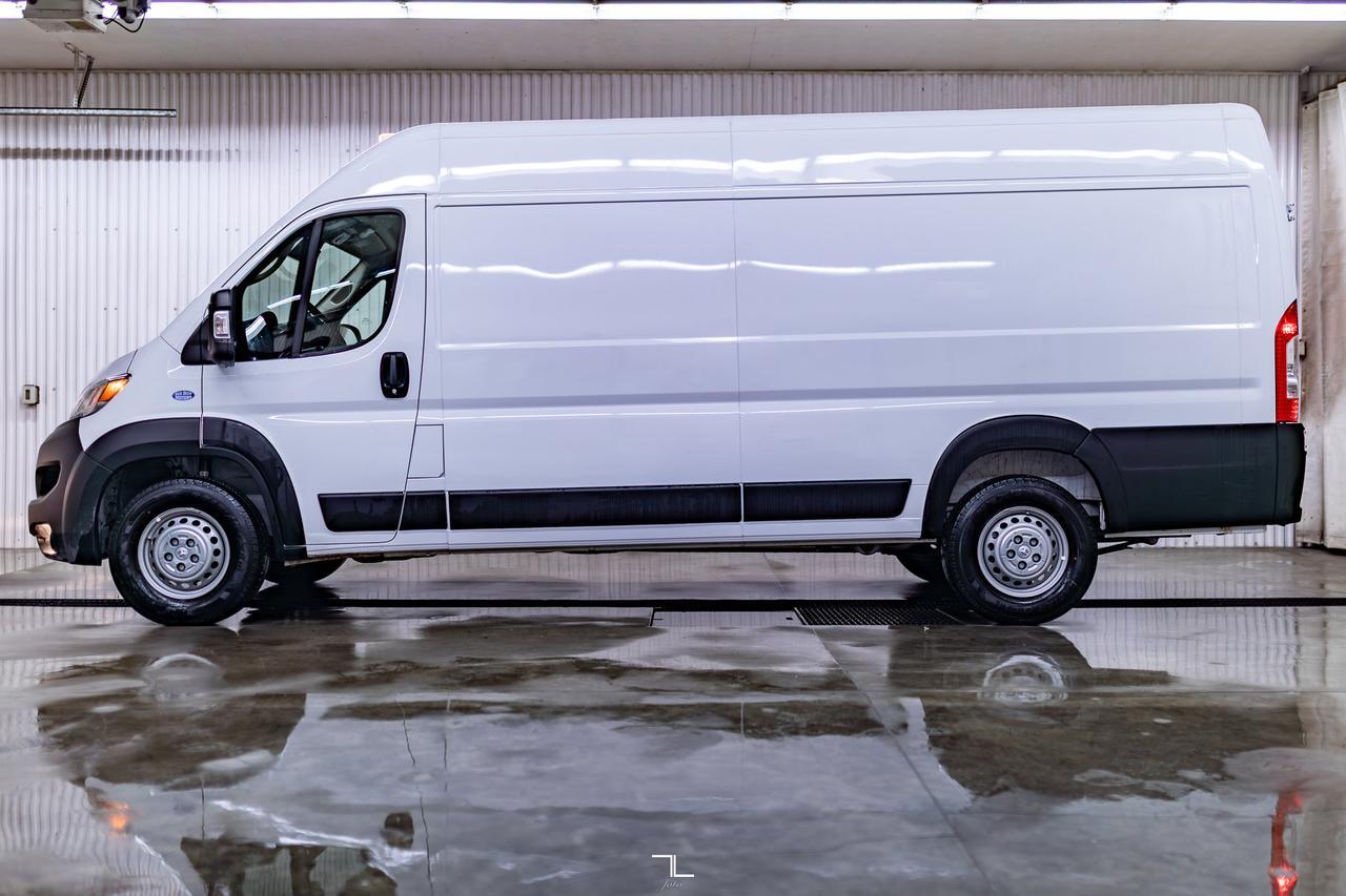 2025 Ram ProMaster 3500 Ext High Roof Cargo Van BCam Red Deer AB