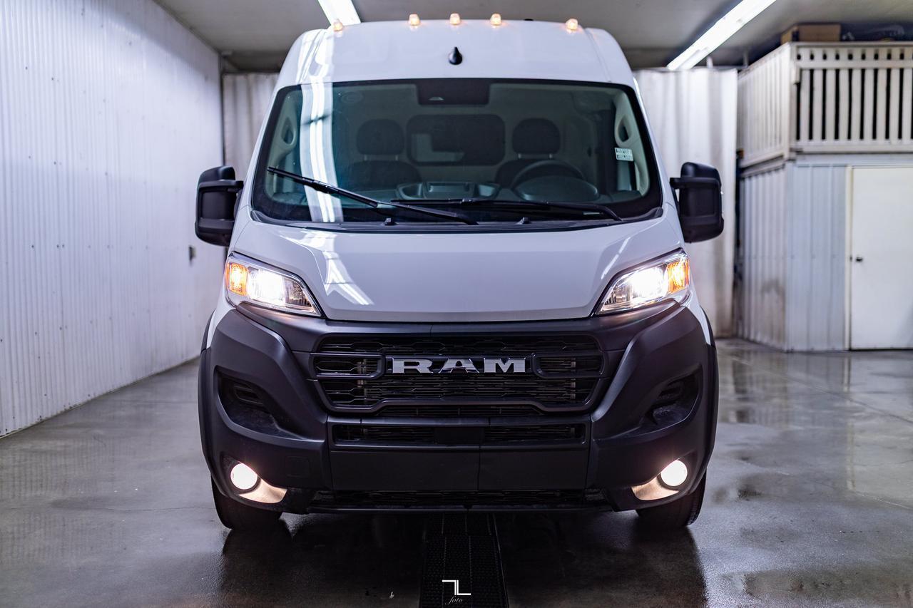 2025 Ram ProMaster 3500 Ext High Roof Cargo Van BCam Red Deer AB