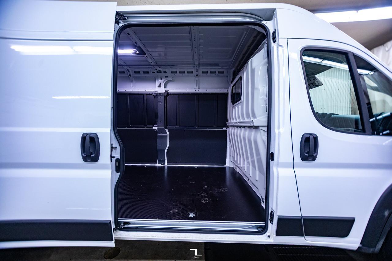 2025 Ram ProMaster 3500 Ext High Roof Cargo Van BCam Red Deer AB