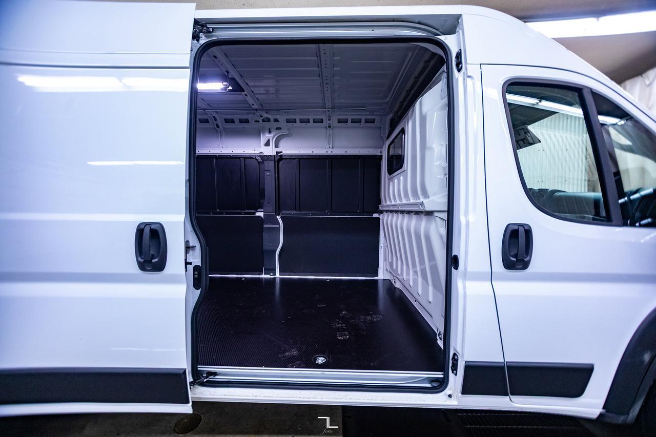 2025 Ram ProMaster 3500 Ext High Roof Cargo Van BCam Red Deer AB