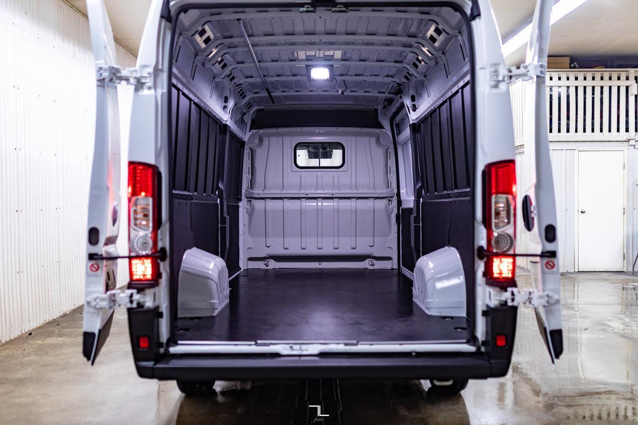 2025 Ram ProMaster 3500 Ext High Roof Cargo Van BCam Red Deer AB