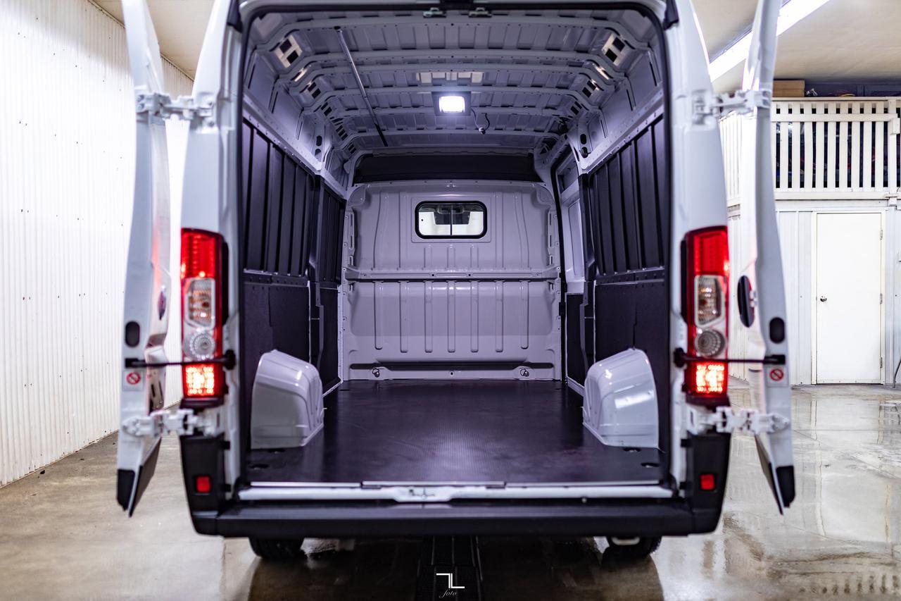 2025 Ram ProMaster 3500 Ext High Roof Cargo Van BCam Red Deer AB