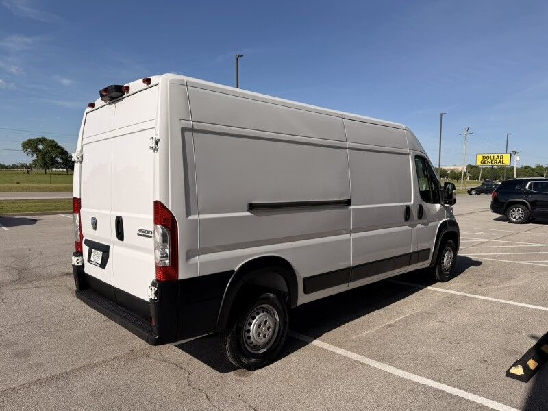 2025 Ram ProMaster 3500 High Roof Cargo Van 14k mi's SLT Collinsville OK