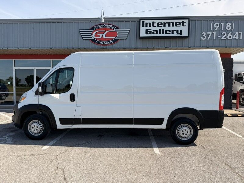2025 Ram ProMaster 3500 High Roof Cargo Van 14k mi's SLT Collinsville OK