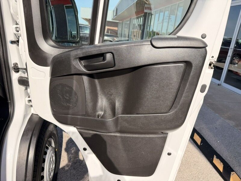 2025 Ram ProMaster 3500 High Roof Cargo Van 14k mi's SLT Collinsville OK