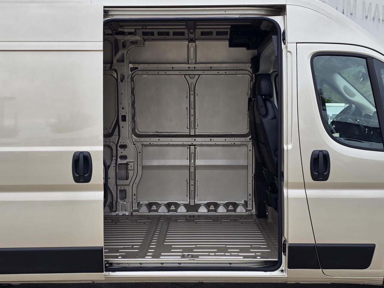 2025 Ram ProMaster Cargo Van 3500 SLT High Roof 159WB EXT W/Swivel Leather Seats and Premium Convenience Group Concord NC