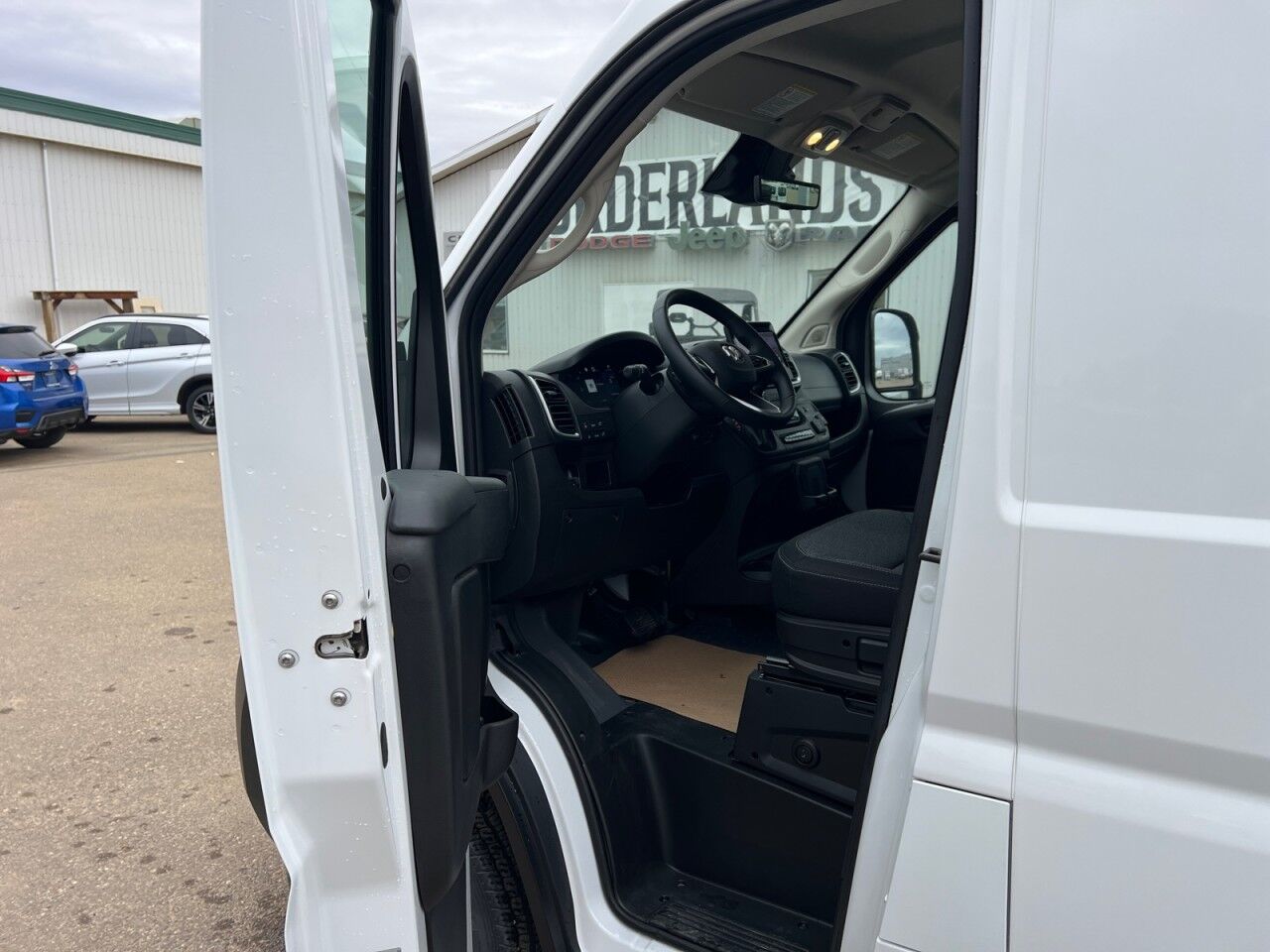 2025 Ram ProMaster Cargo Van SLT+ High Level AB