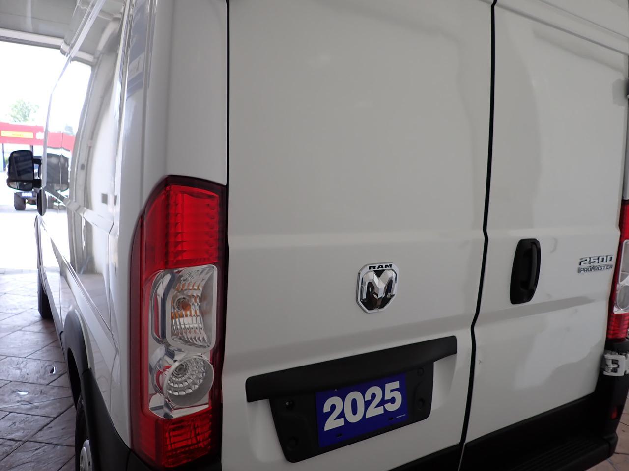 2025 Ram ProMaster Cargo Van Tradesman 2500 HIGH ROOF LEATHER 136" Listowel ON