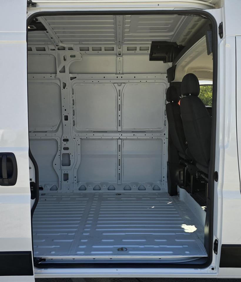 2025 Ram ProMaster Cargo Van Tradesman 2500 High Roof 159WB W/Convenience Group and Adaptive Cruise Control Stop &amp; Go Concord NC